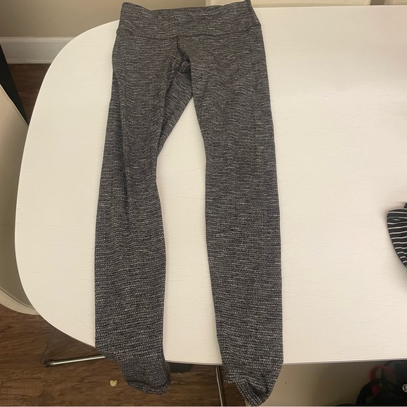 Lululemon Wunder Under high rise leggings - Picture 5 of 6